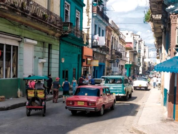 Por las sanciones de EEUU, el turismo a Cuba cayó 19%