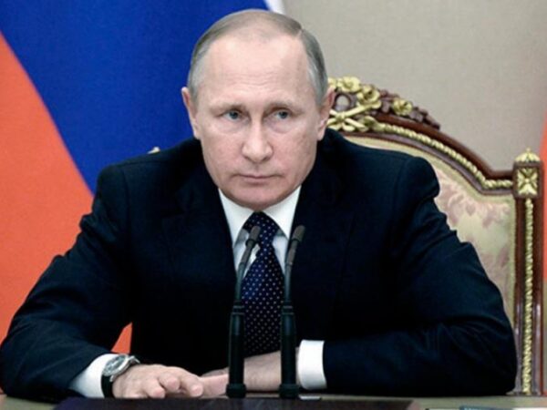 Putin confirmó que se vacunó con la Sputnik V